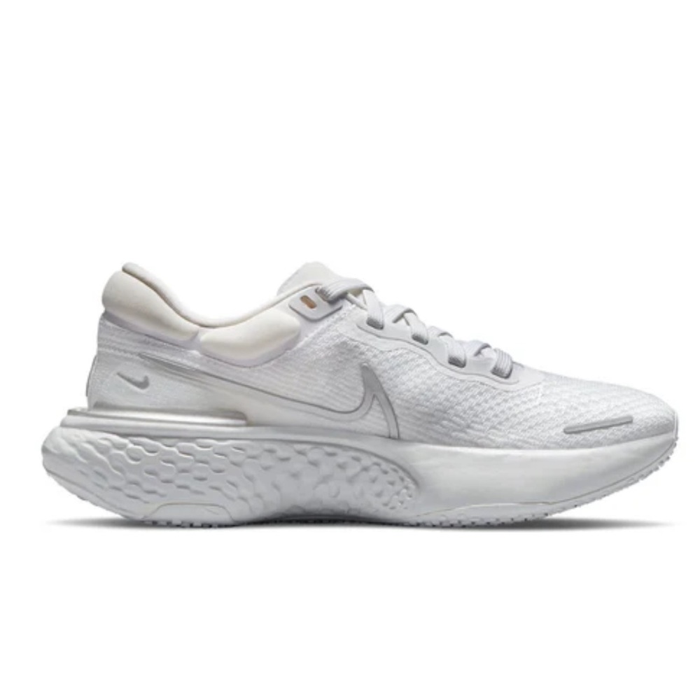 Nike ZoomX Invincible Run Flyknit 'White Metallic Silver' size 6